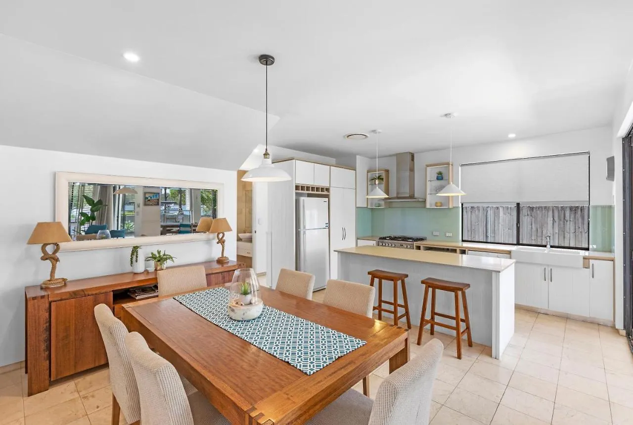 Noosa Village River Resort Noosaville 3*,